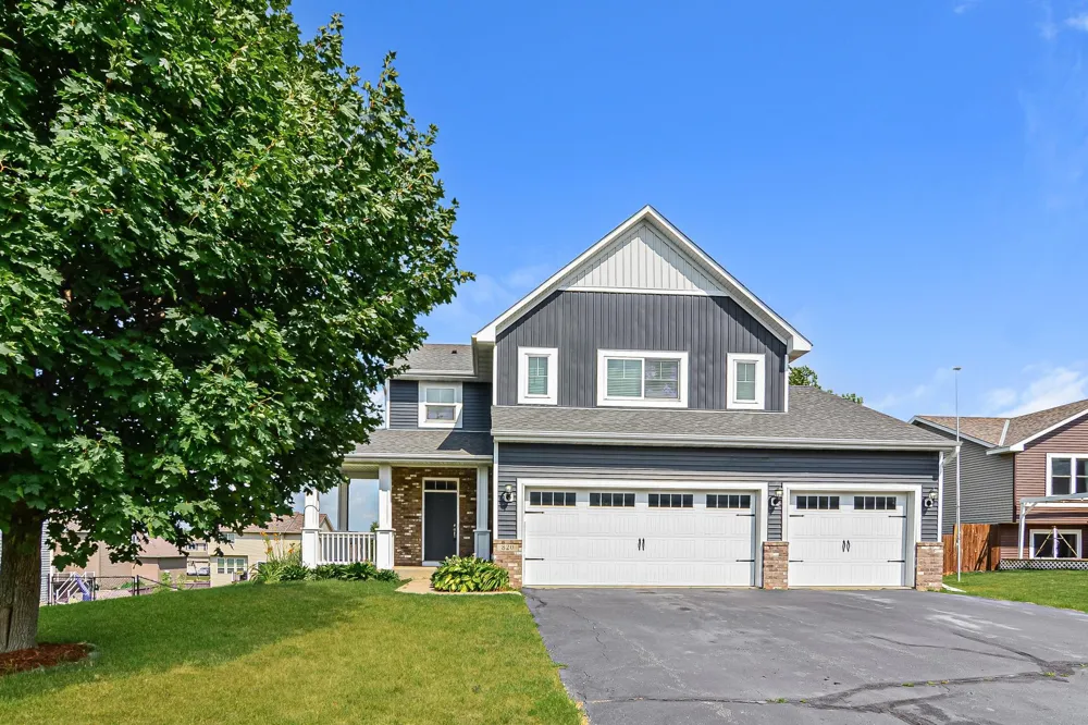 820 10th Avenue NE Lonsdale, MN 55046