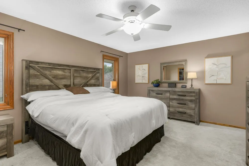 105 Interlachen Road Burnsville, MN 55306
