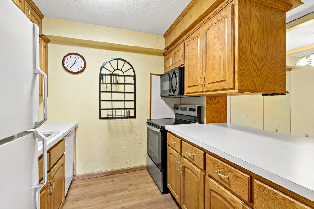 5410 Three Points Boulevard #411 Mound, MN 55364