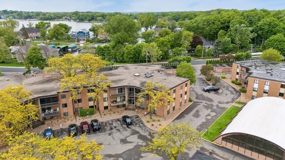 5410 Three Points Boulevard #411 Mound, MN 55364