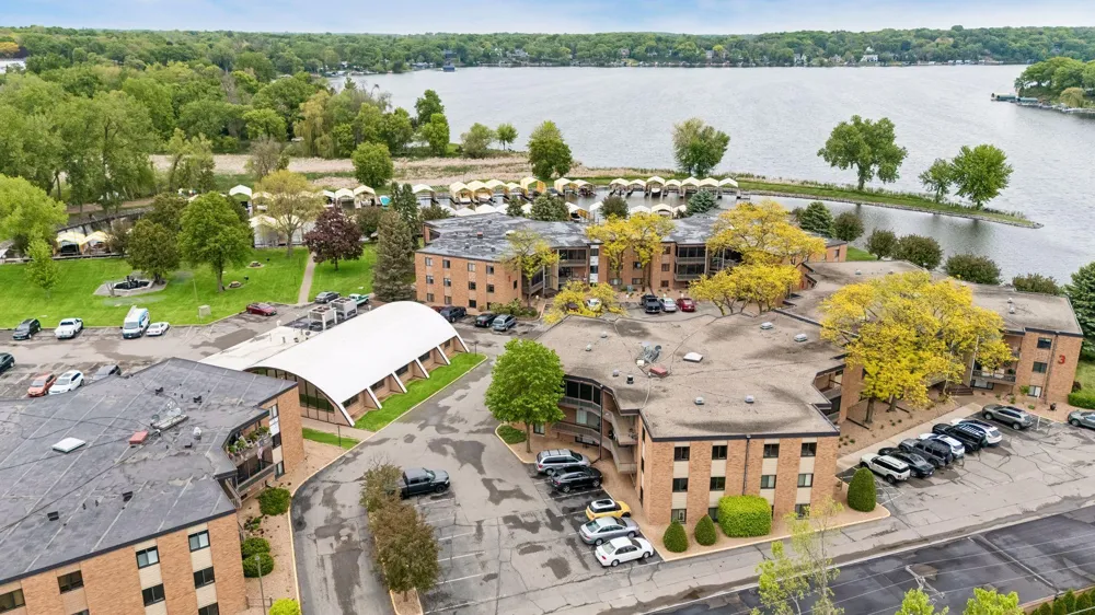 5410 Three Points Boulevard #411 Mound, MN 55364