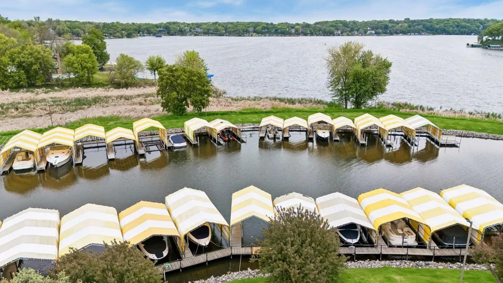 5410 Three Points Boulevard #411 Mound, MN 55364