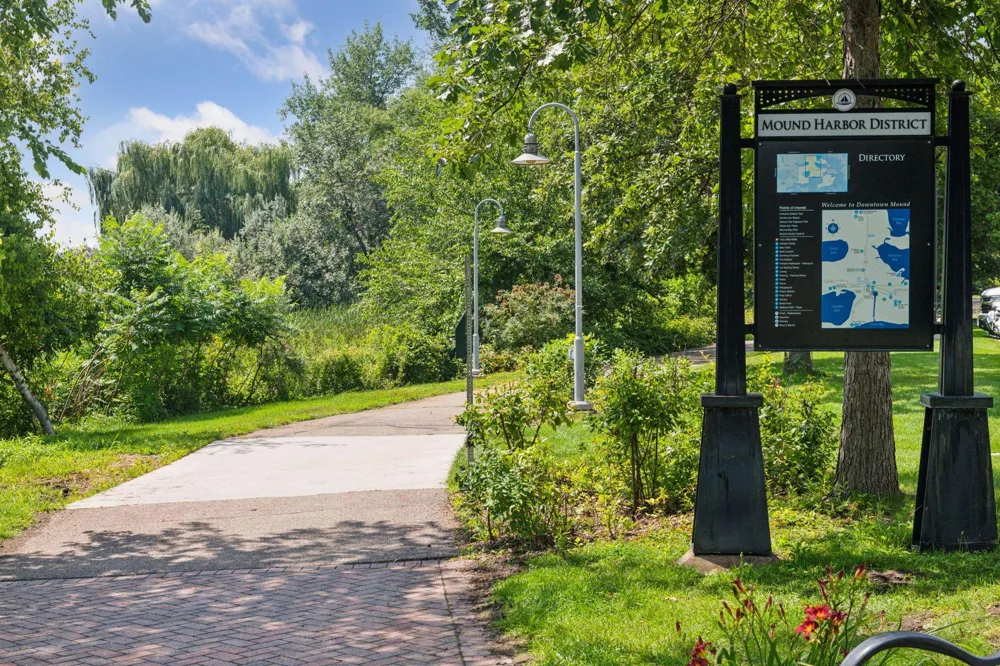 5410 Three Points Boulevard #411 Mound, MN 55364