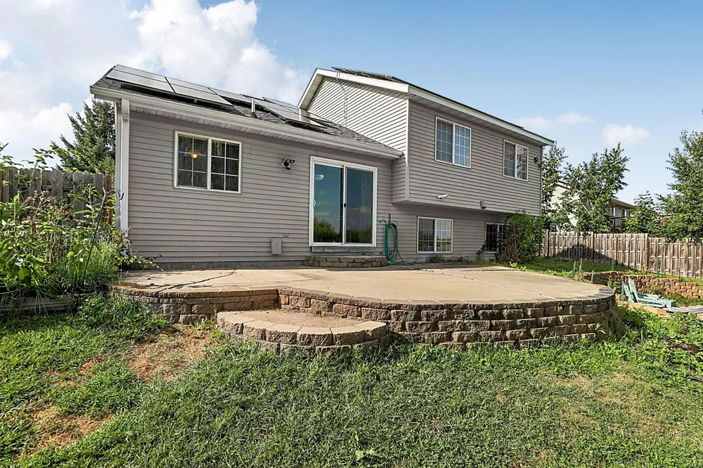 1292 Fieldstone Drive Sauk Rapids, MN 56379