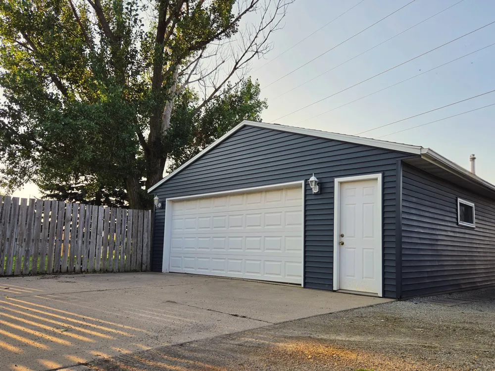 615 Elm Avenue W Waseca, MN 56093