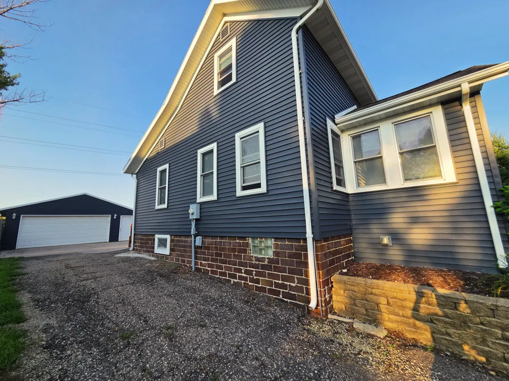 615 Elm Avenue W Waseca, MN 56093