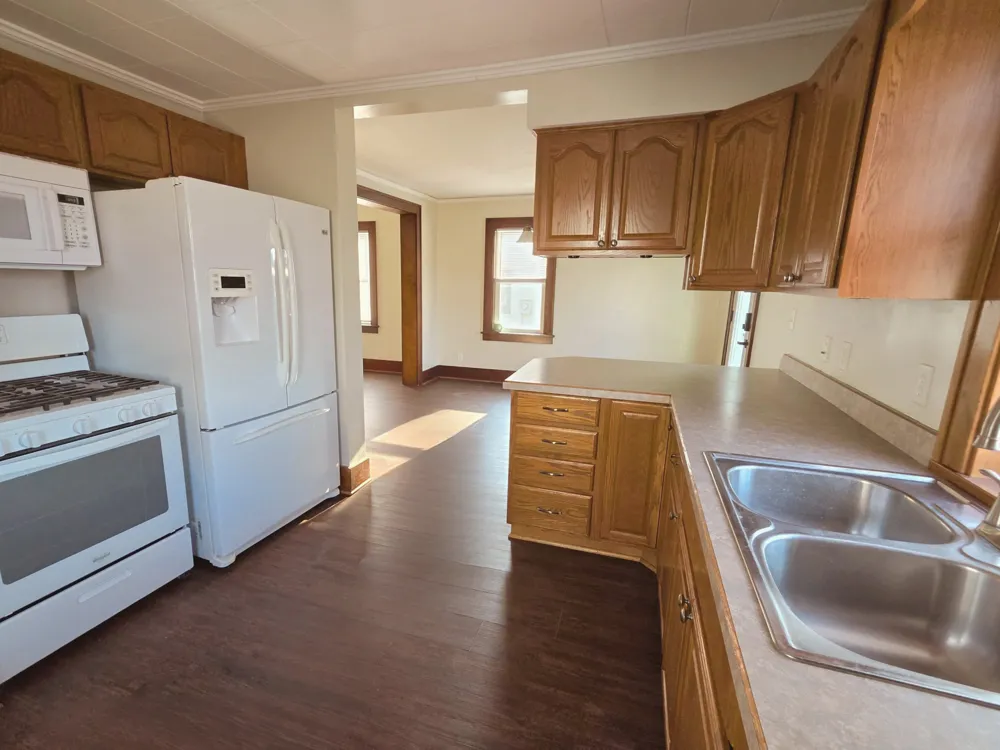 615 Elm Avenue W Waseca, MN 56093