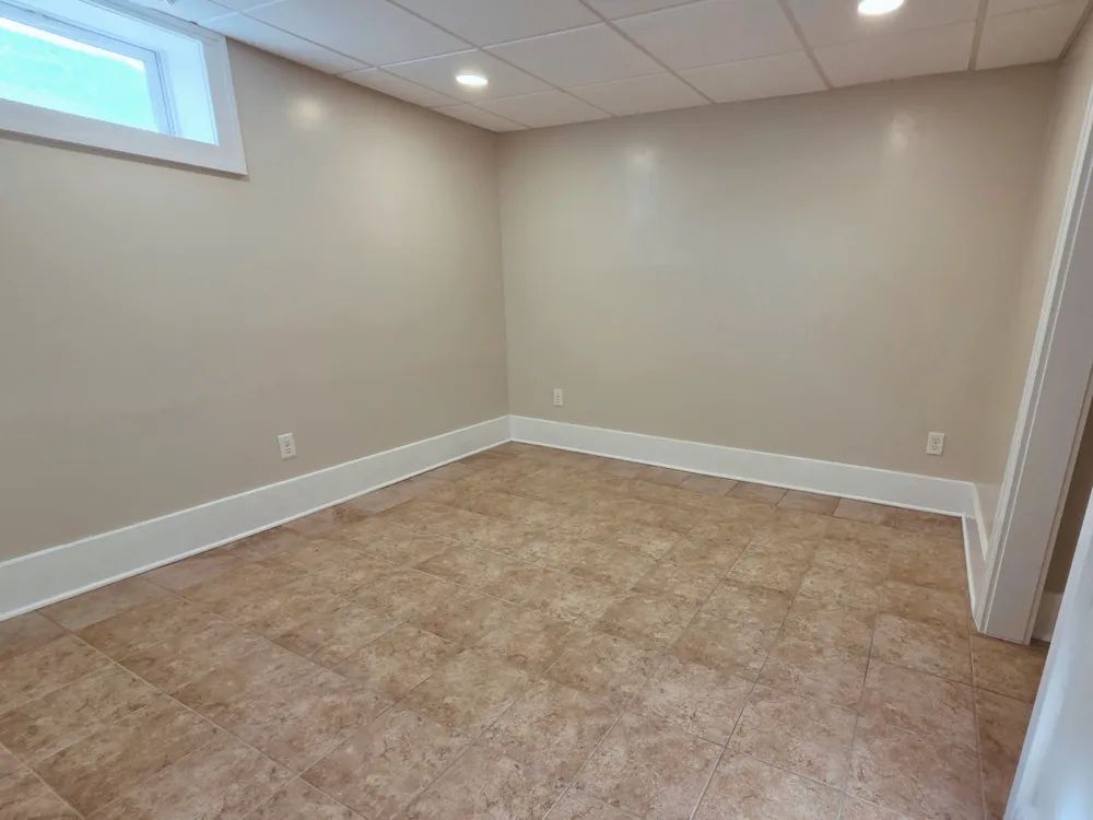 615 Elm Avenue W Waseca, MN 56093