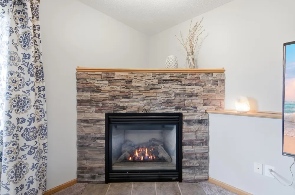 809 Morningside Place Belle Plaine, MN 56011