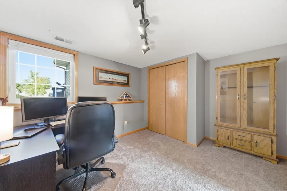 809 Morningside Place Belle Plaine, MN 56011