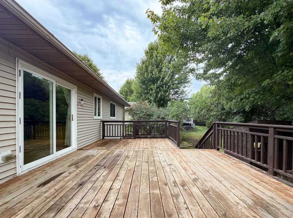25775 10th Street W Zimmerman, MN 55398