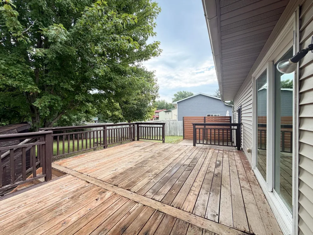 25775 10th Street W Zimmerman, MN 55398