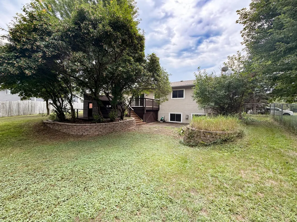 25775 10th Street W Zimmerman, MN 55398