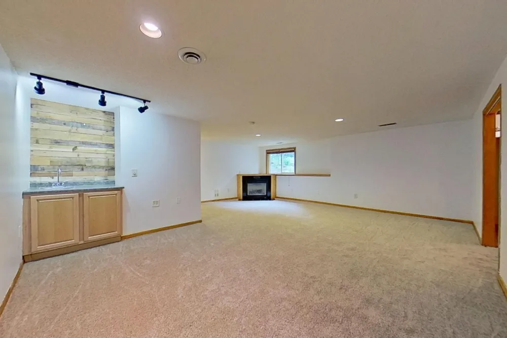 25775 10th Street W Zimmerman, MN 55398