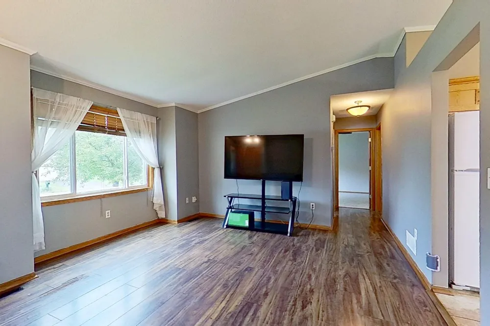 25775 10th Street W Zimmerman, MN 55398