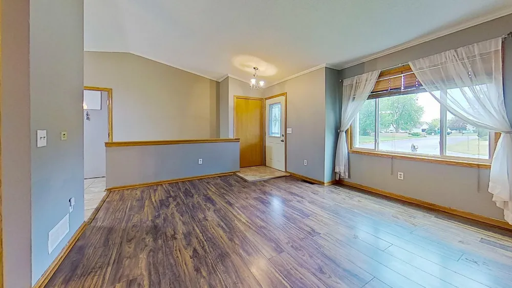 25775 10th Street W Zimmerman, MN 55398