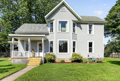 205 2nd Street