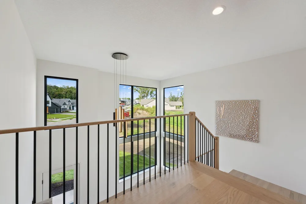 705 Ensconced Way Chaska, MN 55318