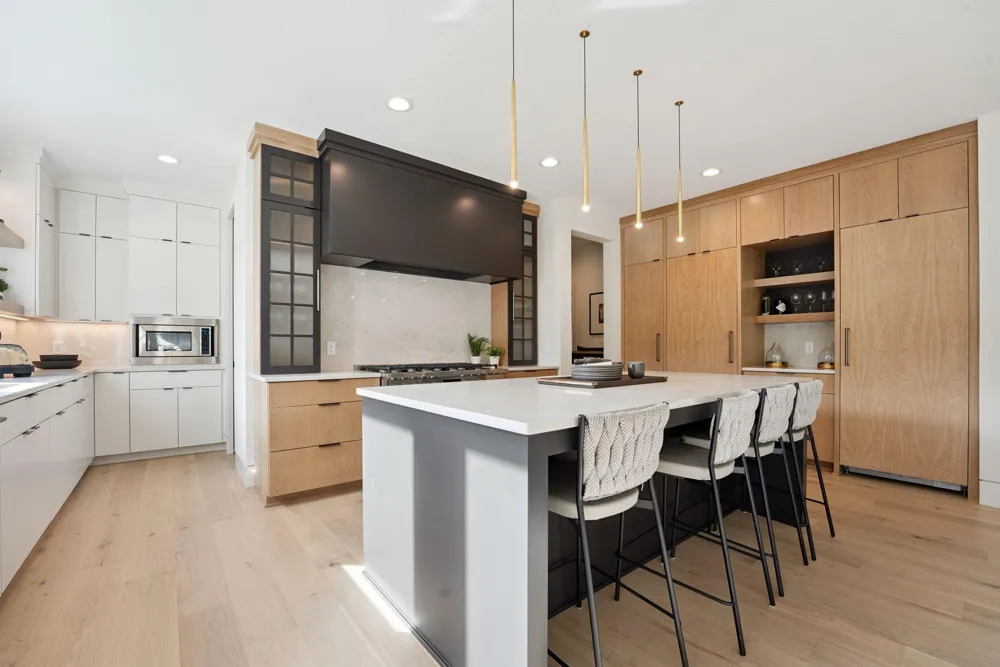 705 Ensconced Way Chaska, MN 55318