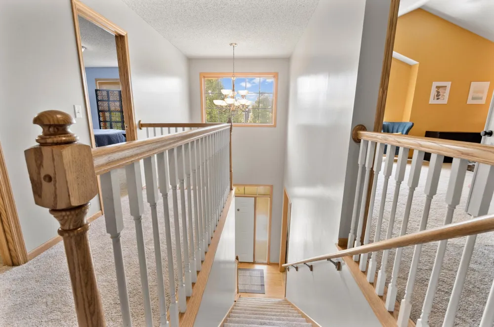 370 Liberty Heights Drive Chaska, MN 55318