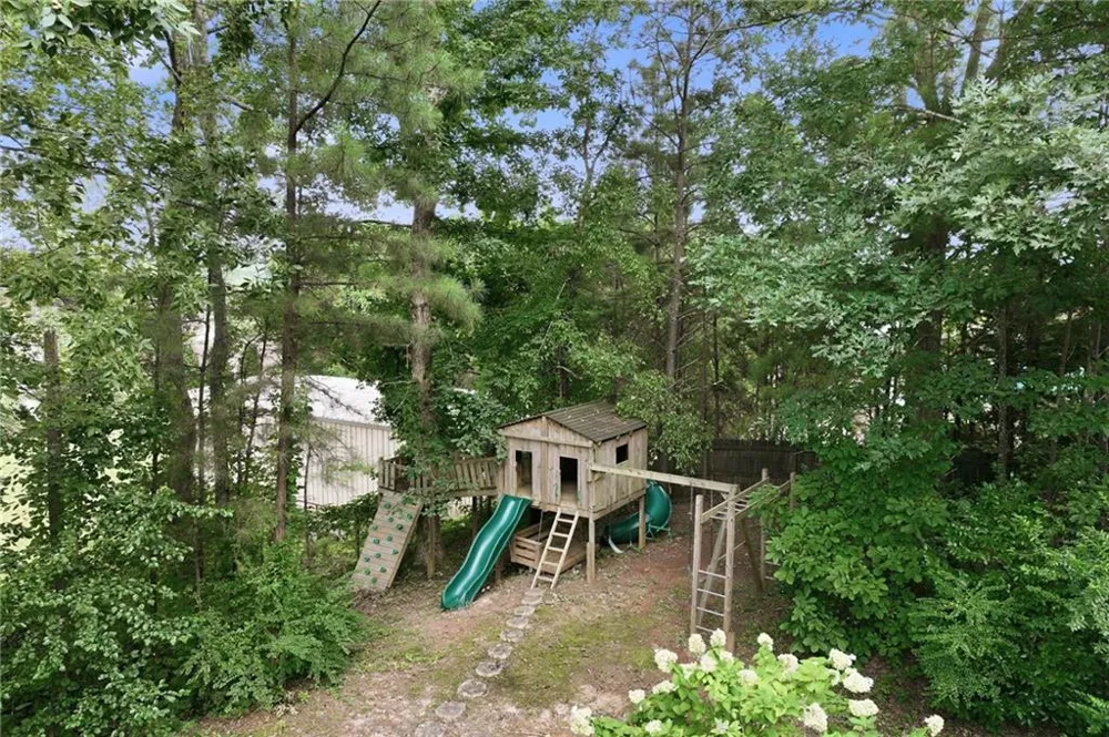 5296 Frazer Road Buford, GA 30518