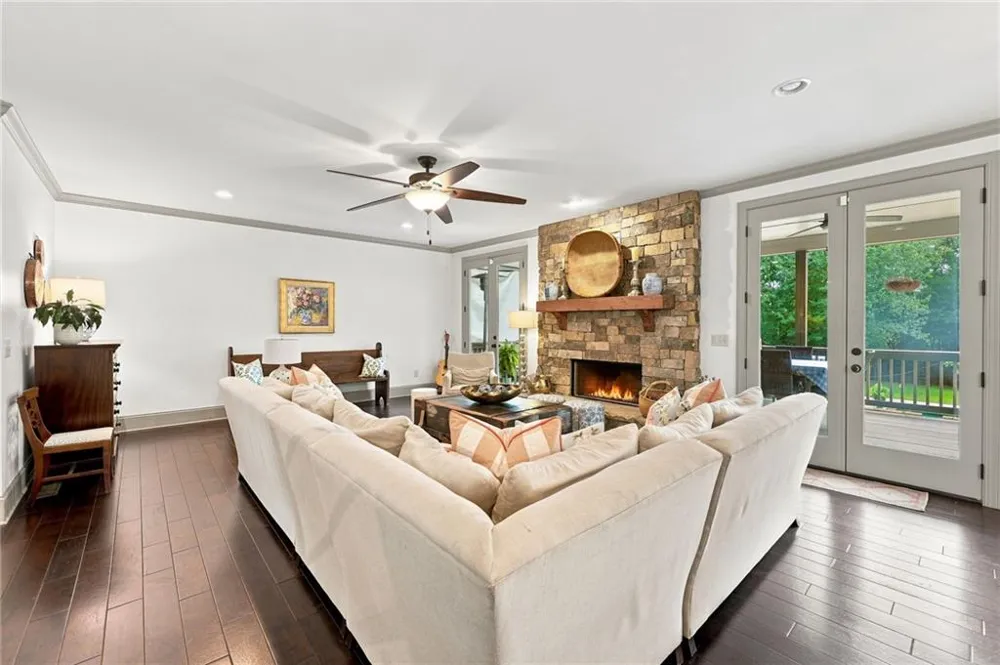 5296 Frazer Road Buford, GA 30518