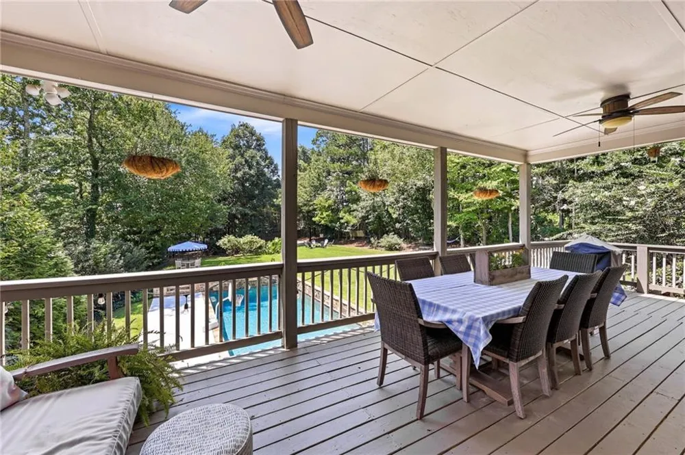 5296 Frazer Road Buford, GA 30518
