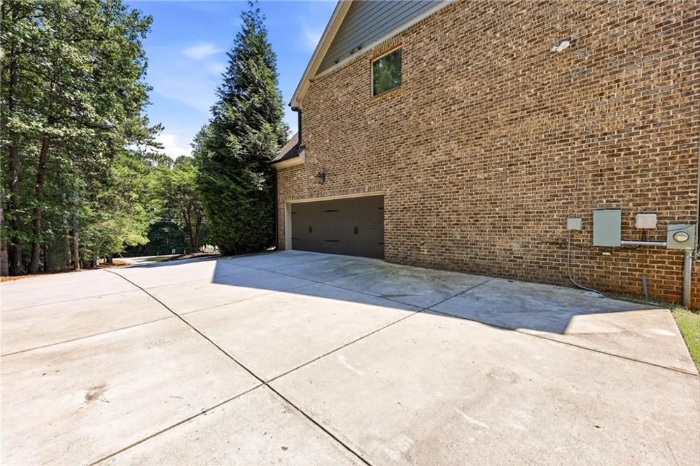 5296 Frazer Road Buford, GA 30518
