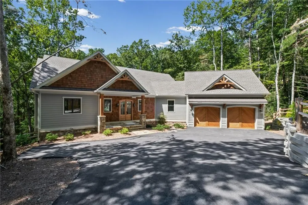 56 Black Bear Point Big Canoe, GA 30143