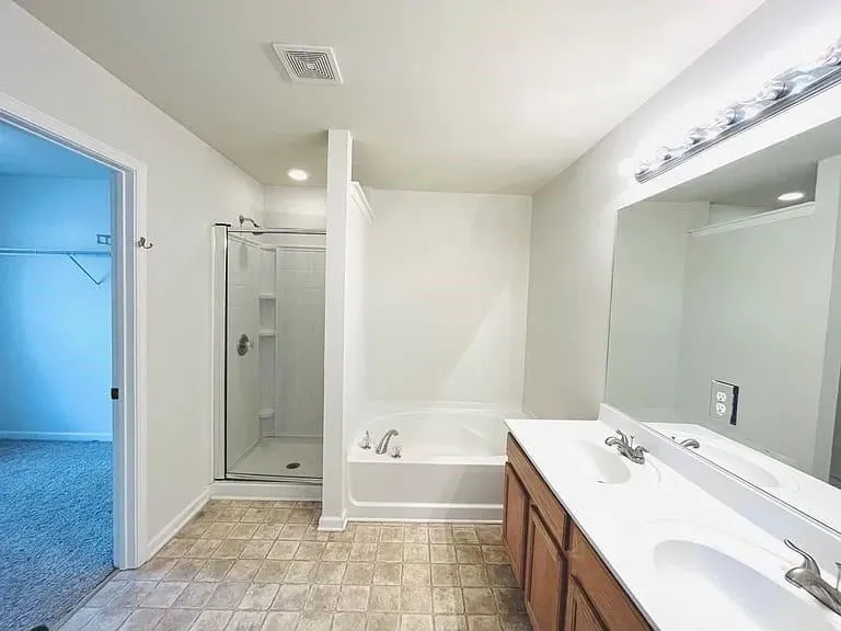 4668 Creekside Villas Way SE Smyrna, GA 30082