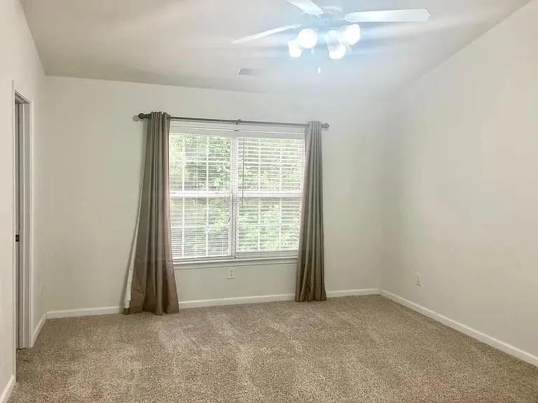 4668 Creekside Villas Way SE Smyrna, GA 30082