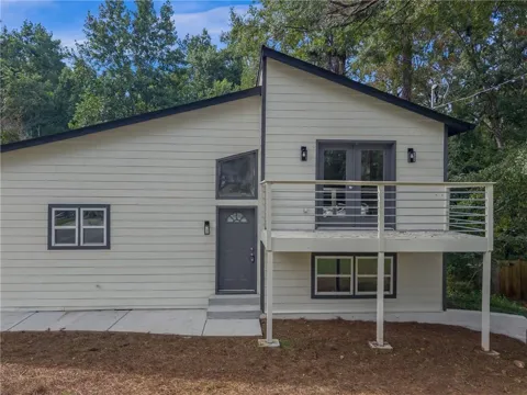 6817 Red Maple Drive