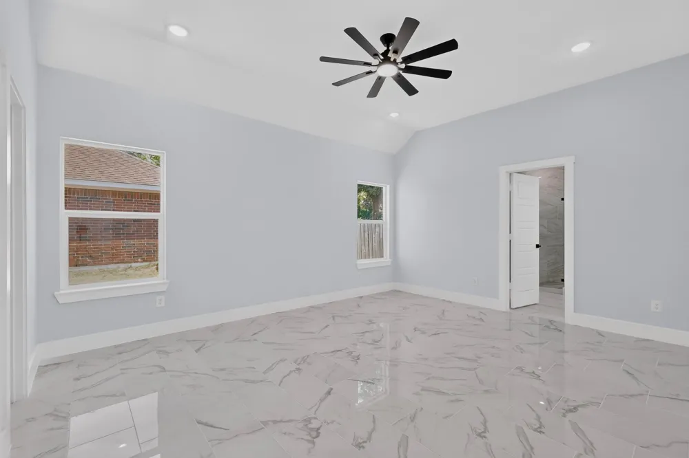 102 Redondo Drive Gun Barrel City, TX 75156