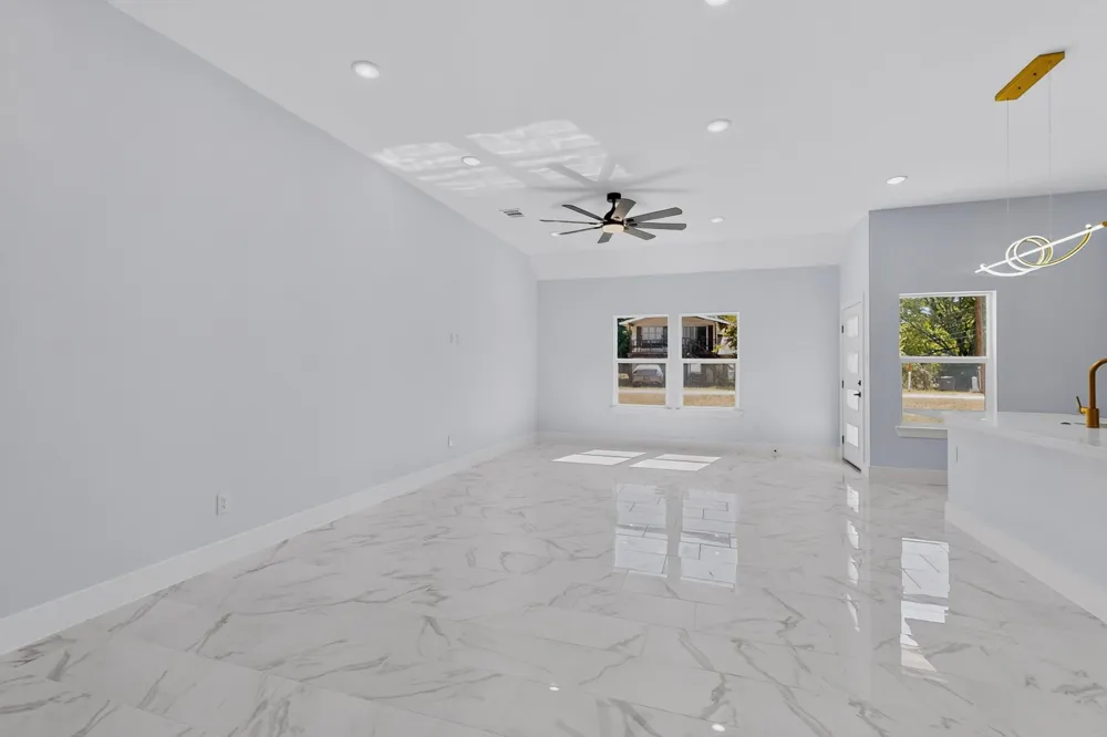 102 Redondo Drive Gun Barrel City, TX 75156