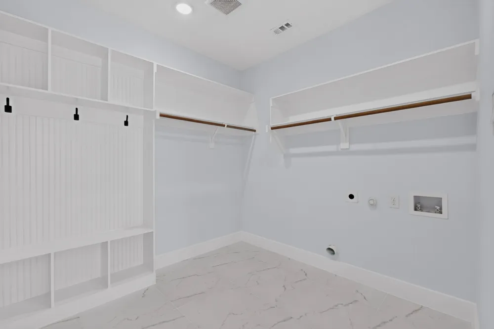 102 Redondo Drive Gun Barrel City, TX 75156