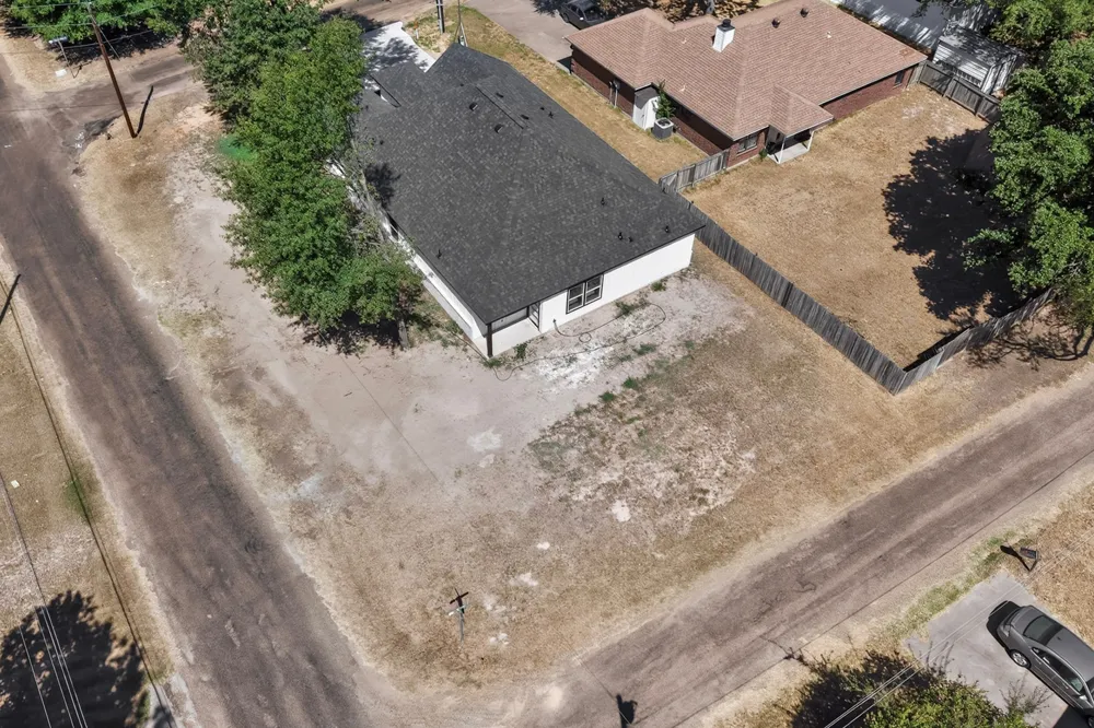 102 Redondo Drive Gun Barrel City, TX 75156