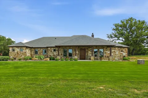 321 Arborview Drive