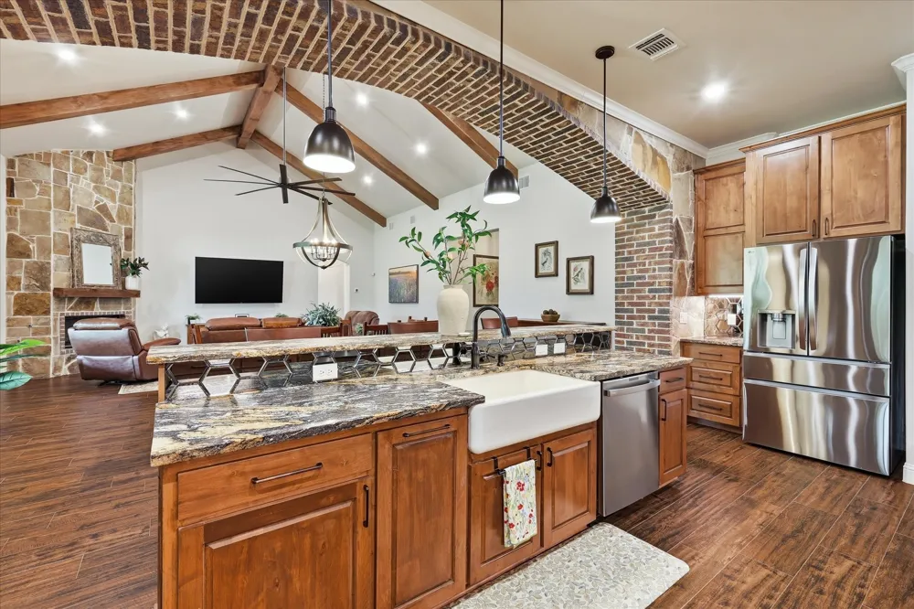 321 Arborview Drive Weatherford, TX 76088