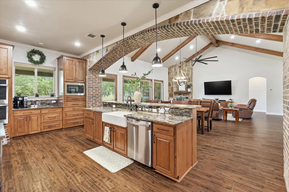 321 Arborview Drive Weatherford, TX 76088