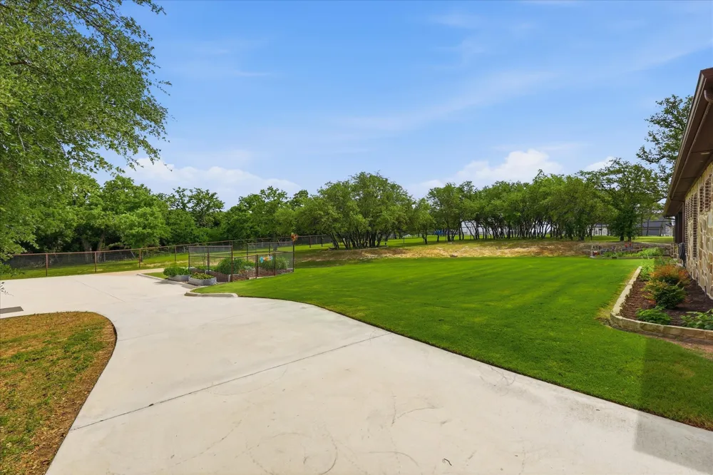 321 Arborview Drive Weatherford, TX 76088
