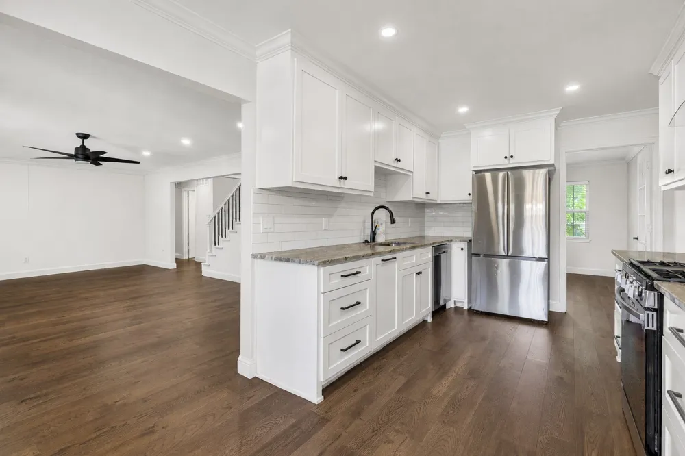 7029 Spring Valley Road Dallas, TX 75254