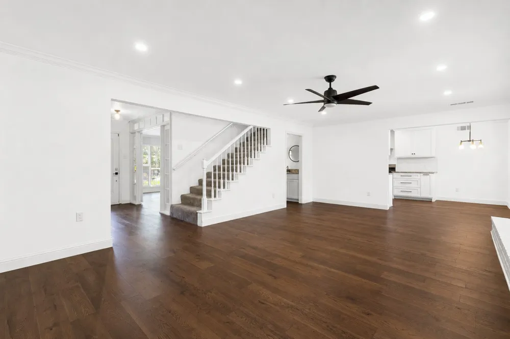 7029 Spring Valley Road Dallas, TX 75254
