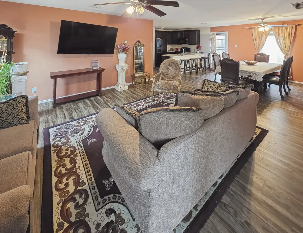 2413 Russell Street Crandall, TX 75114