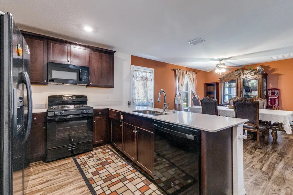 2413 Russell Street Crandall, TX 75114