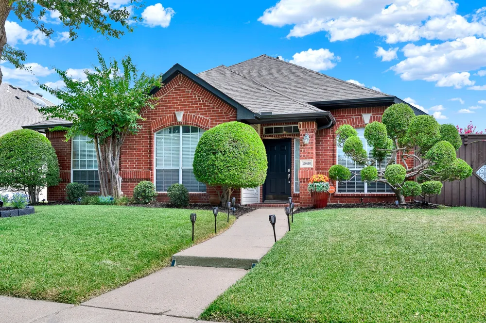 10410 Hunter Run Frisco, TX 75035