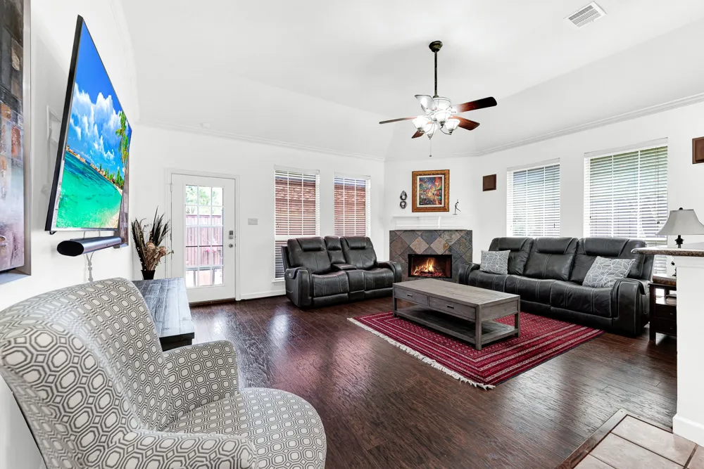 10410 Hunter Run Frisco, TX 75035