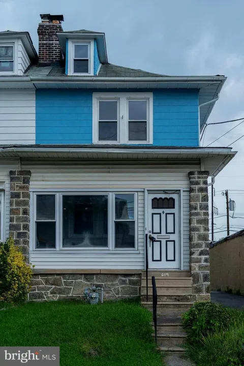 619 PENN STREET