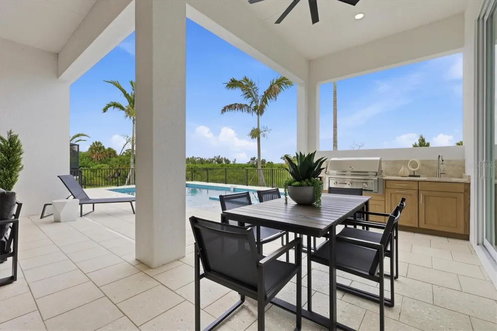 6264 CHAMPIONS ROW STREET Bradenton, FL 34210