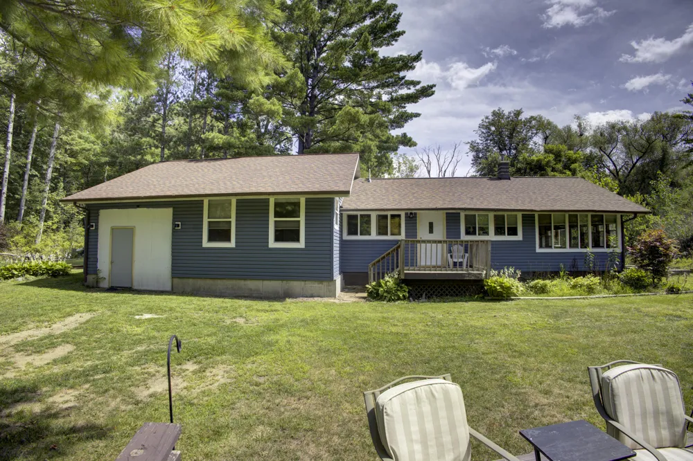 7140 Amy School Road Reynolds Township, MI 49329