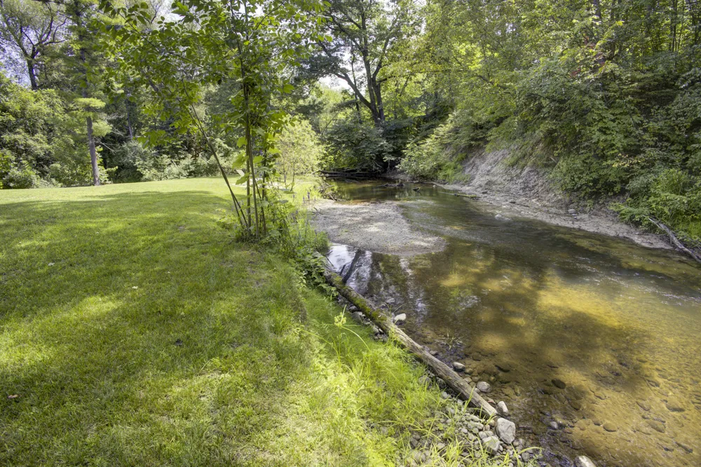7140 Amy School Road Reynolds Township, MI 49329